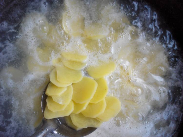 凉拌麻辣土豆片步骤4