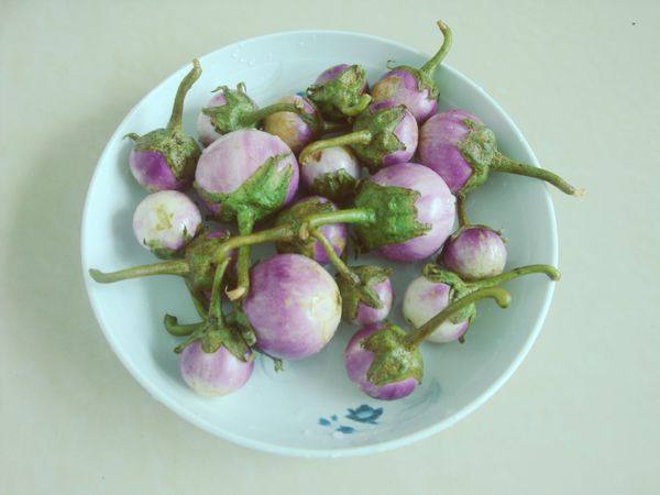 傣族蘸水茄子步骤2