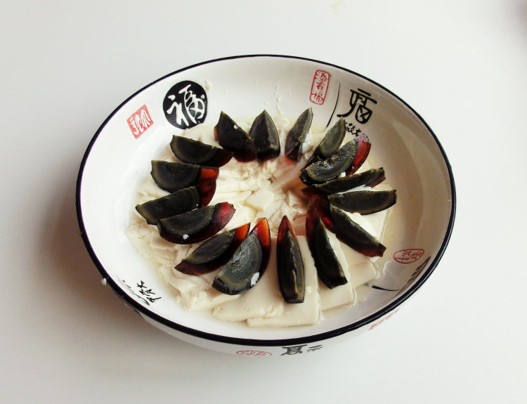 皮蛋与豆腐步骤5