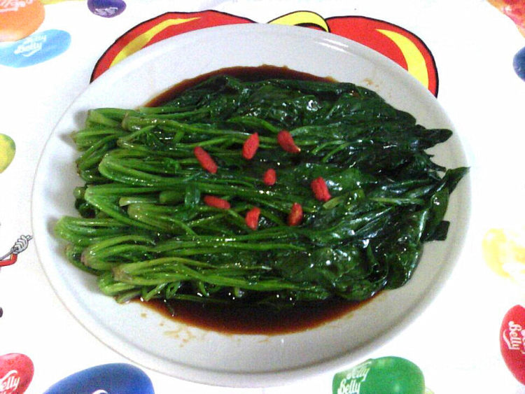 白灼菠菜步骤6