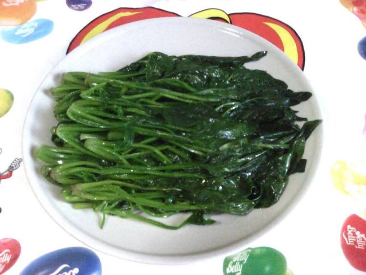 白灼菠菜步骤5
