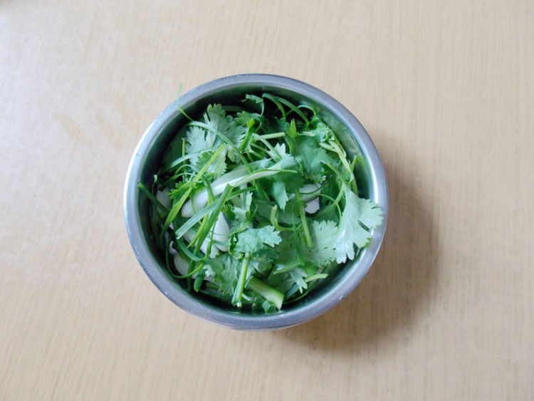 【手工美食】香拌腊肉步骤3