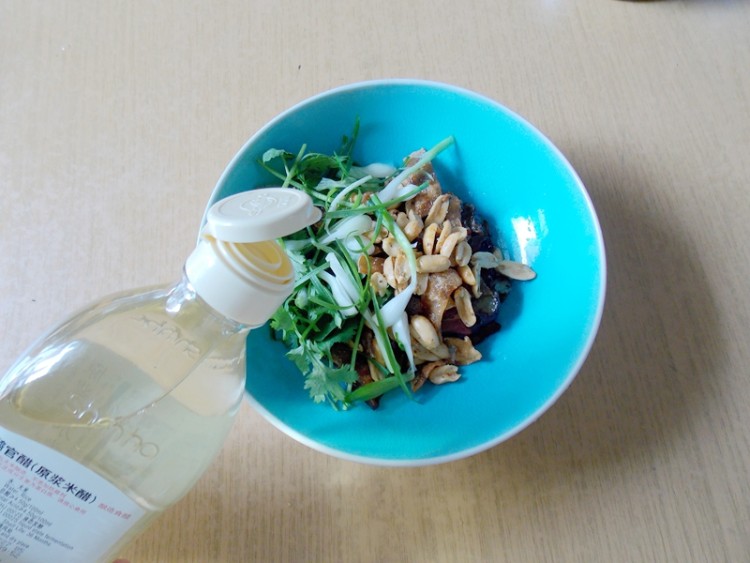 【手工美食】香拌腊肉步骤15