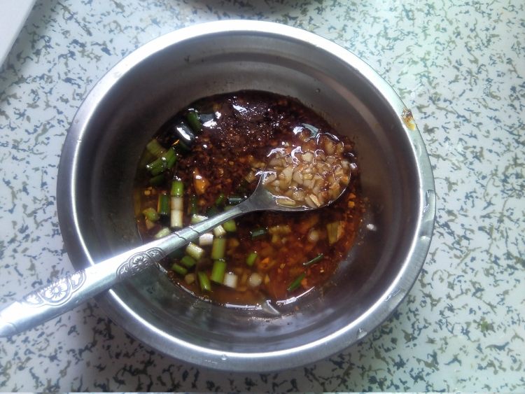酸辣凉粉步骤4