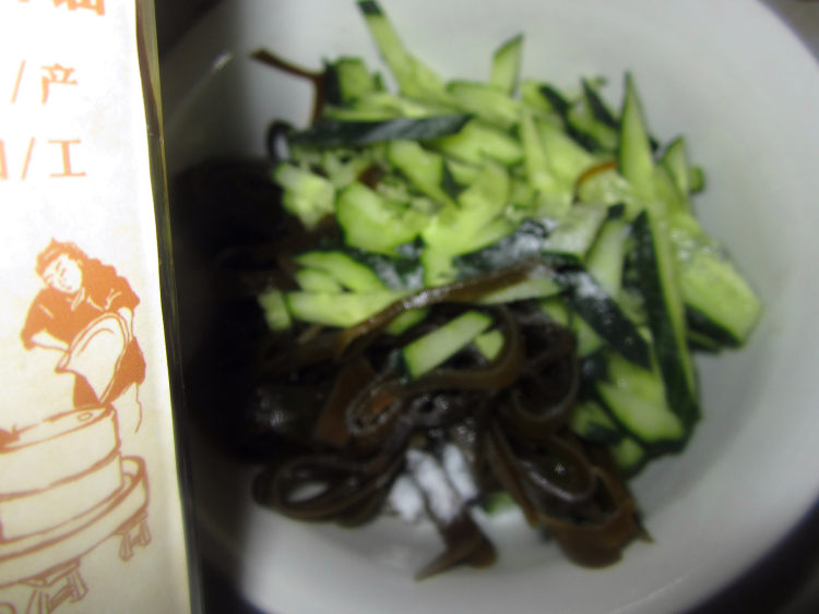 芝麻黄瓜海带丝步骤7