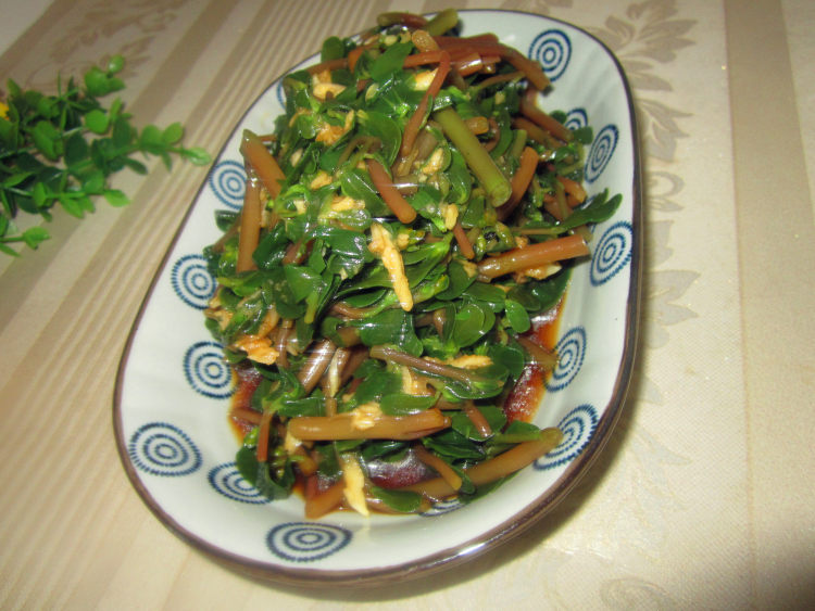 蒜香马生菜步骤8