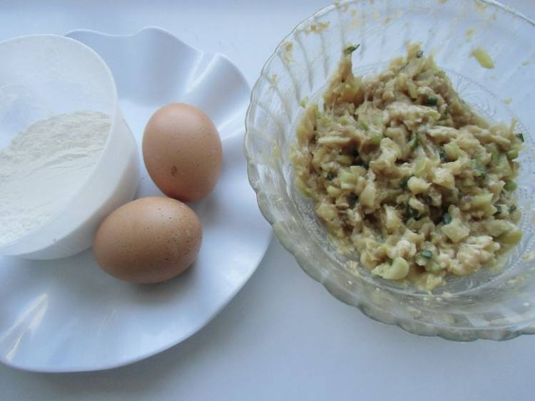 煎饺抱蛋步骤1