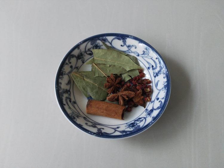 盐水五香毛豆步骤2