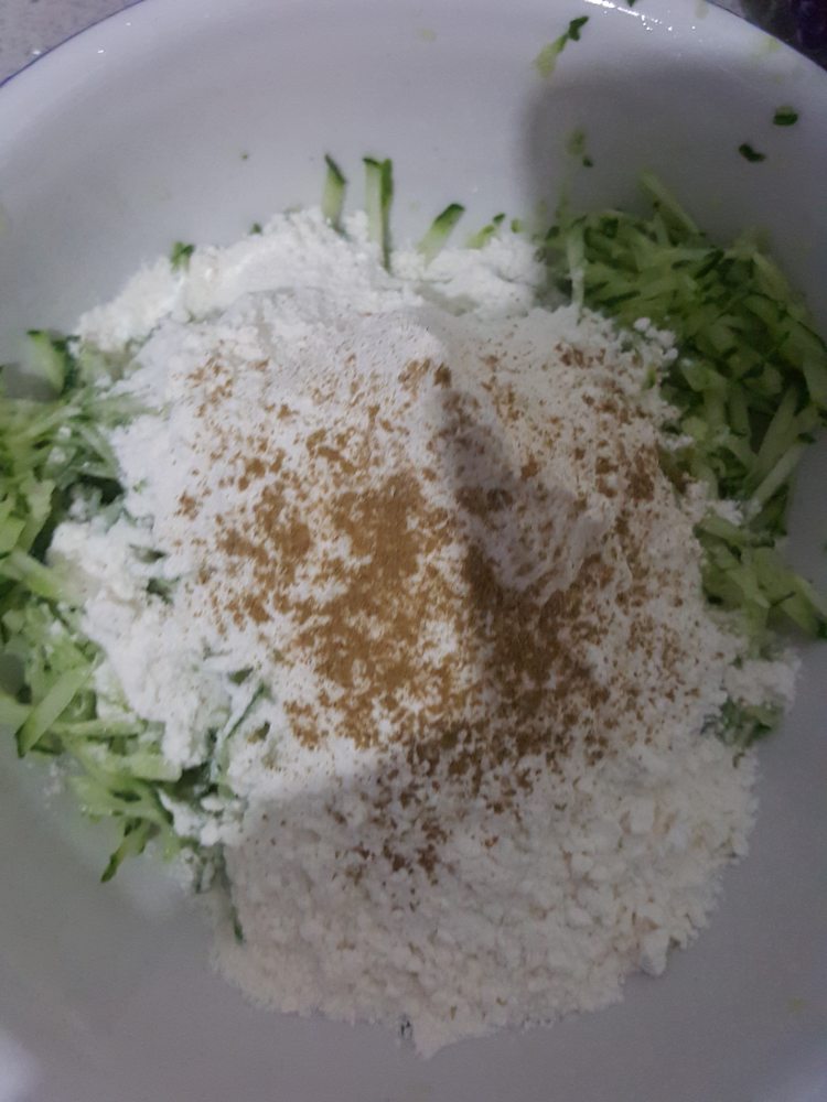 黄瓜辣椒馅食步骤4