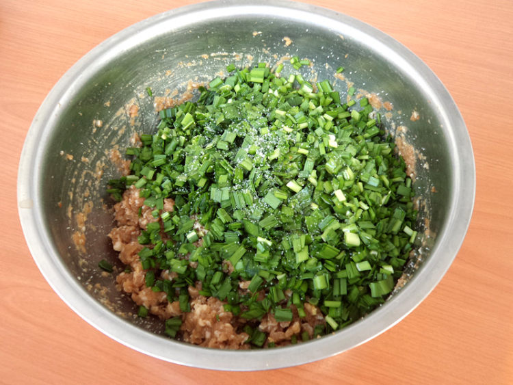 混合发面蒸饺步骤6