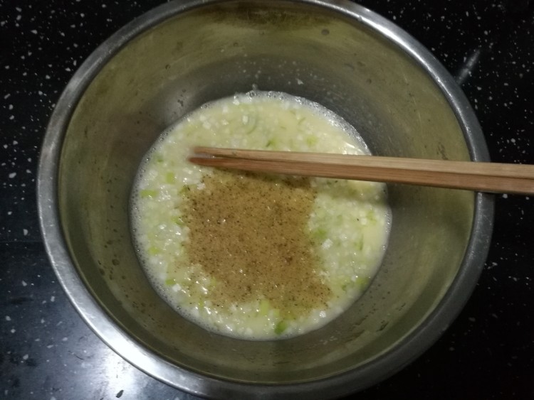 葱香油饼步骤2