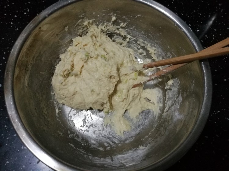 葱香油饼步骤4