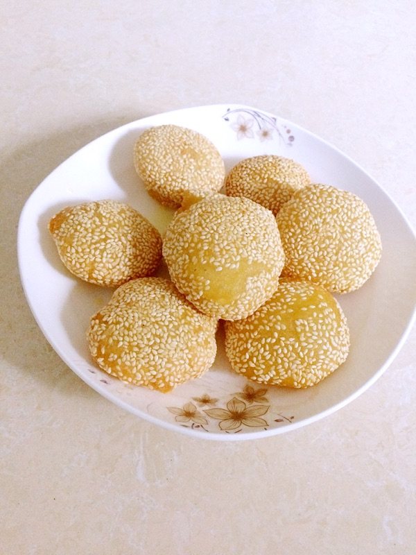 空心白芝麻球步骤11