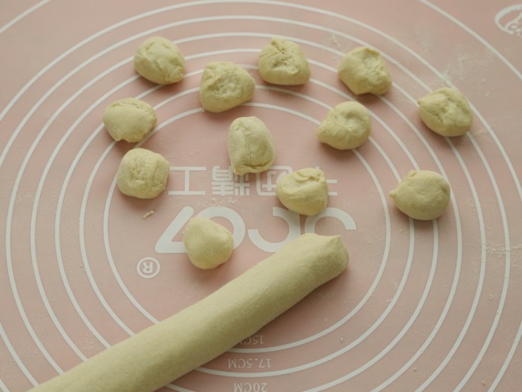西红柿包菜鸡肉水饺步骤10