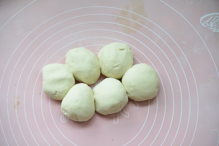 煎玫瑰酱饼步骤3