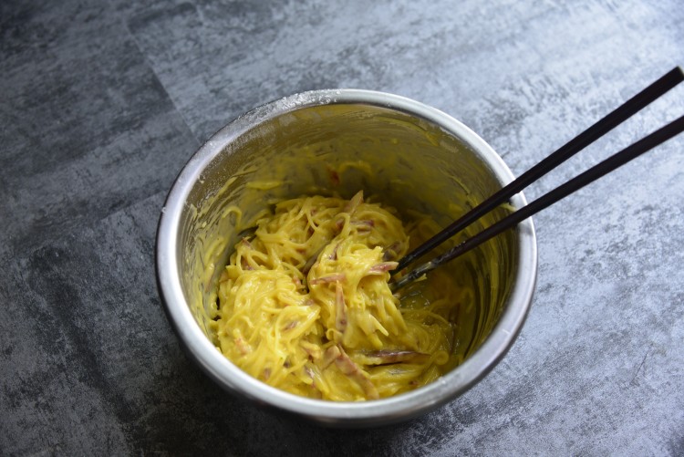 腊肠土豆丝煎饼步骤10