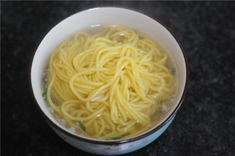 酸豆角胡萝卜面步骤11