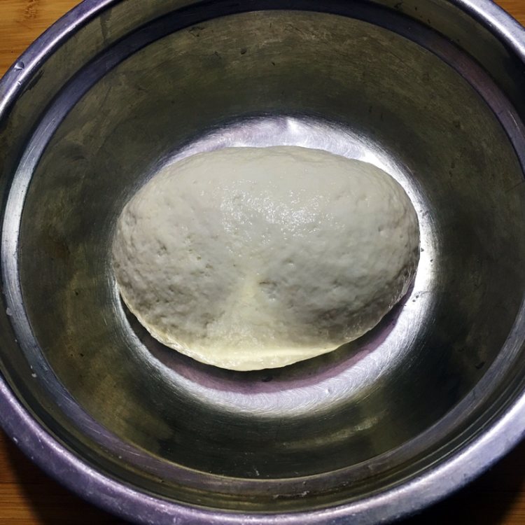 蟹黄虾仁汤包步骤4