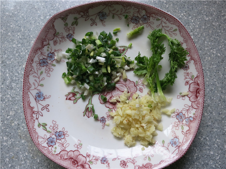 陕西特色美食--油泼面步骤4