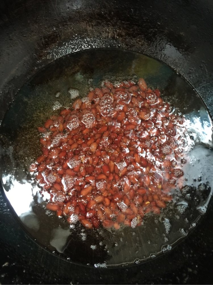 香辣酒鬼花生步骤1