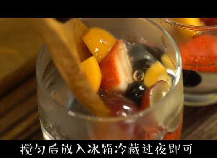 五彩缤纷水果凉冻步骤4