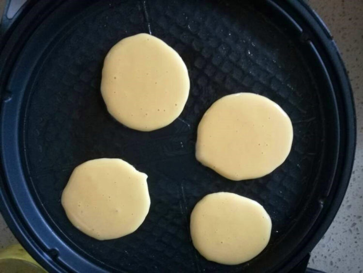 牛奶面饼步骤4