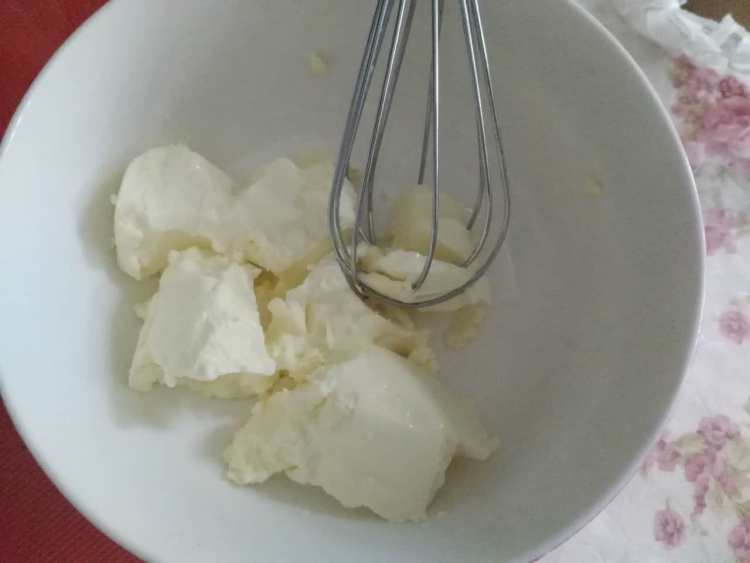 奶油奶酪布丁步骤1