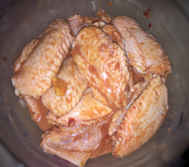南乳鸡翅步骤1