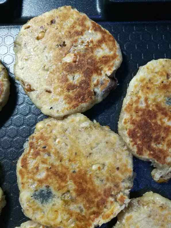 坚果蜜豆饼步骤8