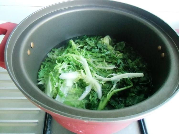 苦苣猪肉饺子步骤6