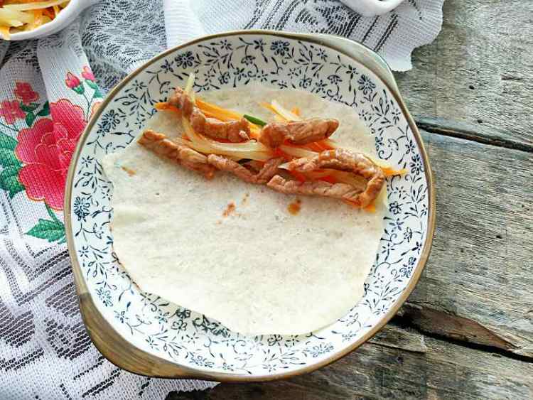 土豆肉丝卷饼步骤21