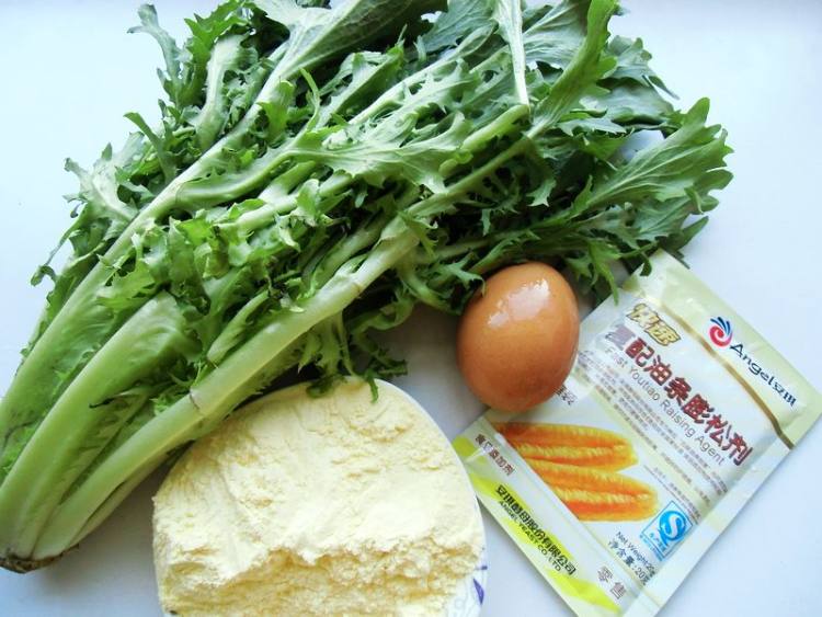 苦苣玉米饼步骤1