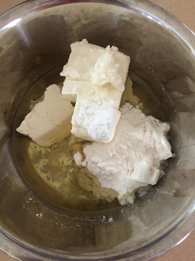 蔓越莓奶油奶酪司康（步骤1