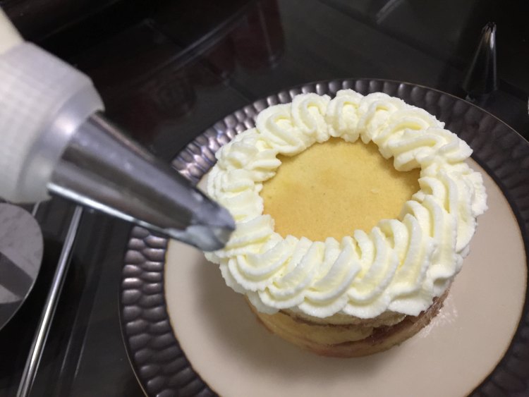 奶黄果味千层奶油蛋糕步骤16