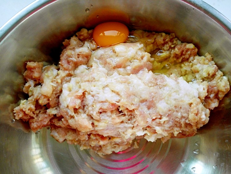 豇豆肉馅包子步骤4