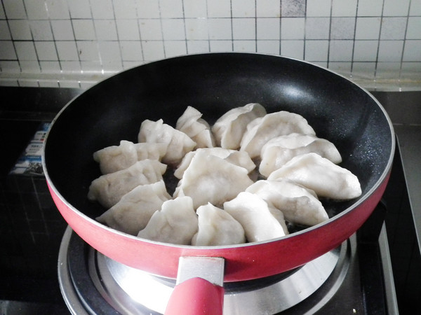 脆底生煎饺#盛夏餐桌#步骤12