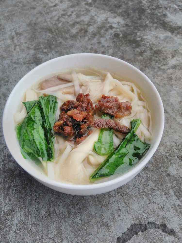 菌菇肉丝面步骤15