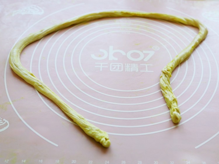 培根鸡蛋手抓饼，附手步骤9