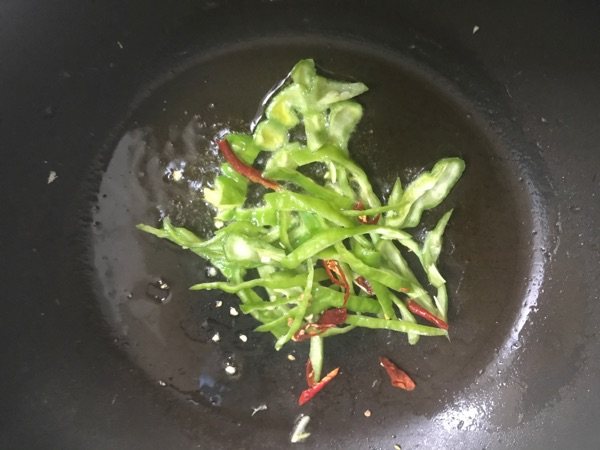 土豆丝卷饼步骤7