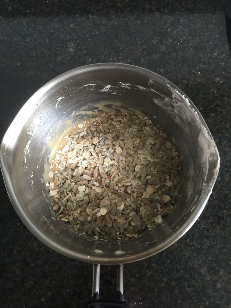 燕麦瓜子仁酥块步骤12