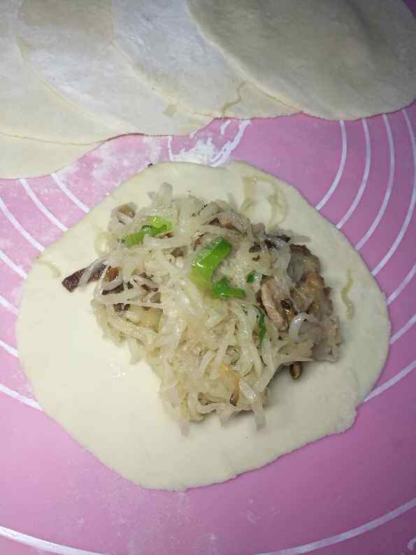 白萝卜馅饼步骤9