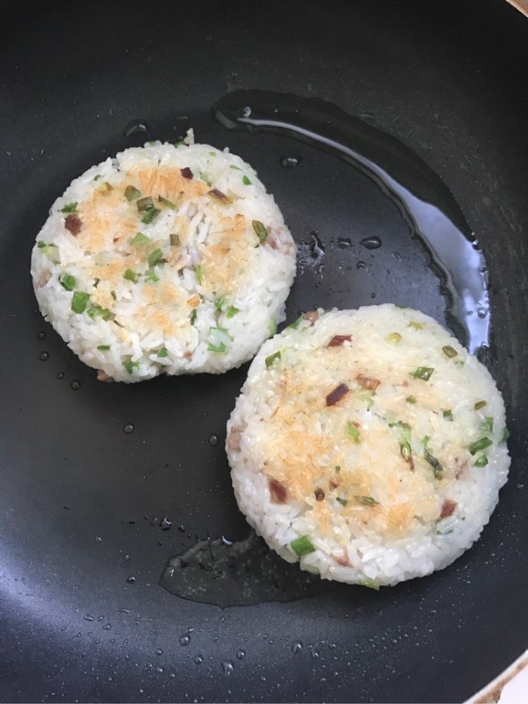 葱香米煎饼步骤6