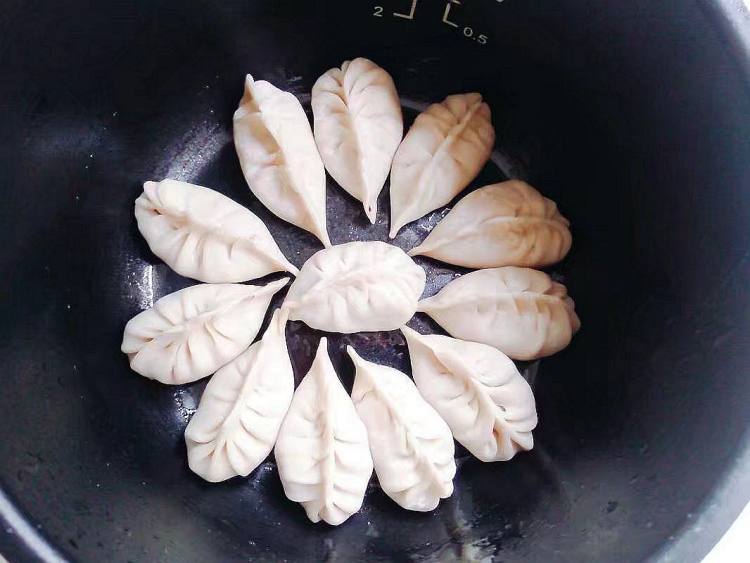 三鲜小煎饺#盛夏餐桌#步骤6