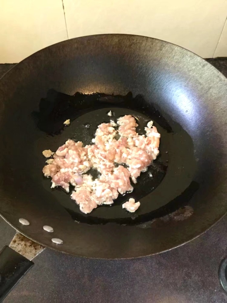 炸酱捞面步骤5