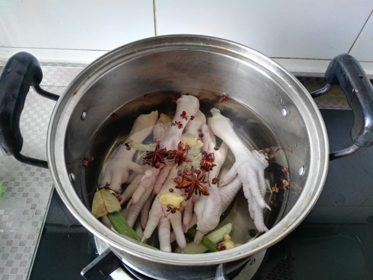 口水鸡爪#盛夏餐桌#步骤3