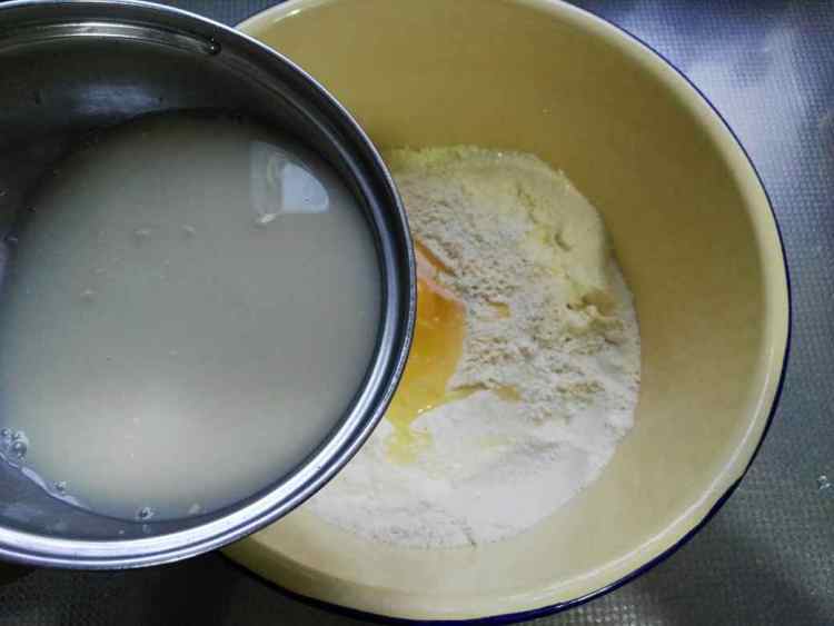 香甜玉米饼步骤4