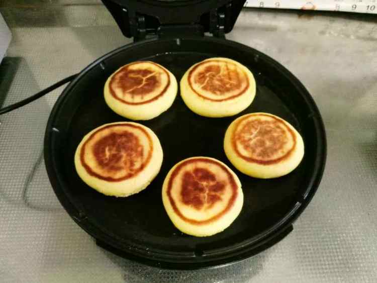 香甜玉米饼步骤12