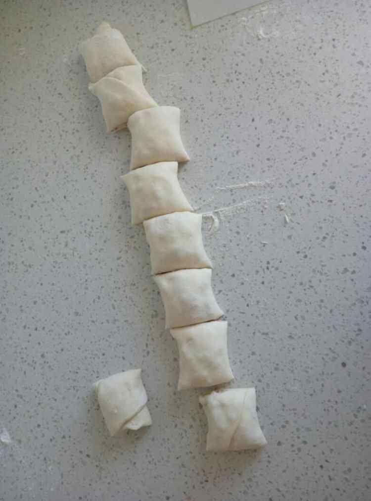 火腿香葱小饼步骤8