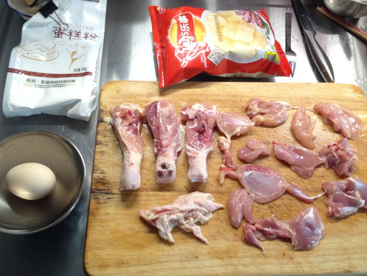 快手薯片烤鸡肉步骤1