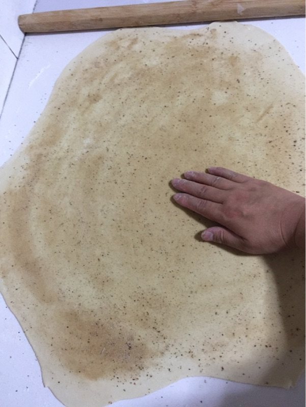 椒盐葱油饼步骤5